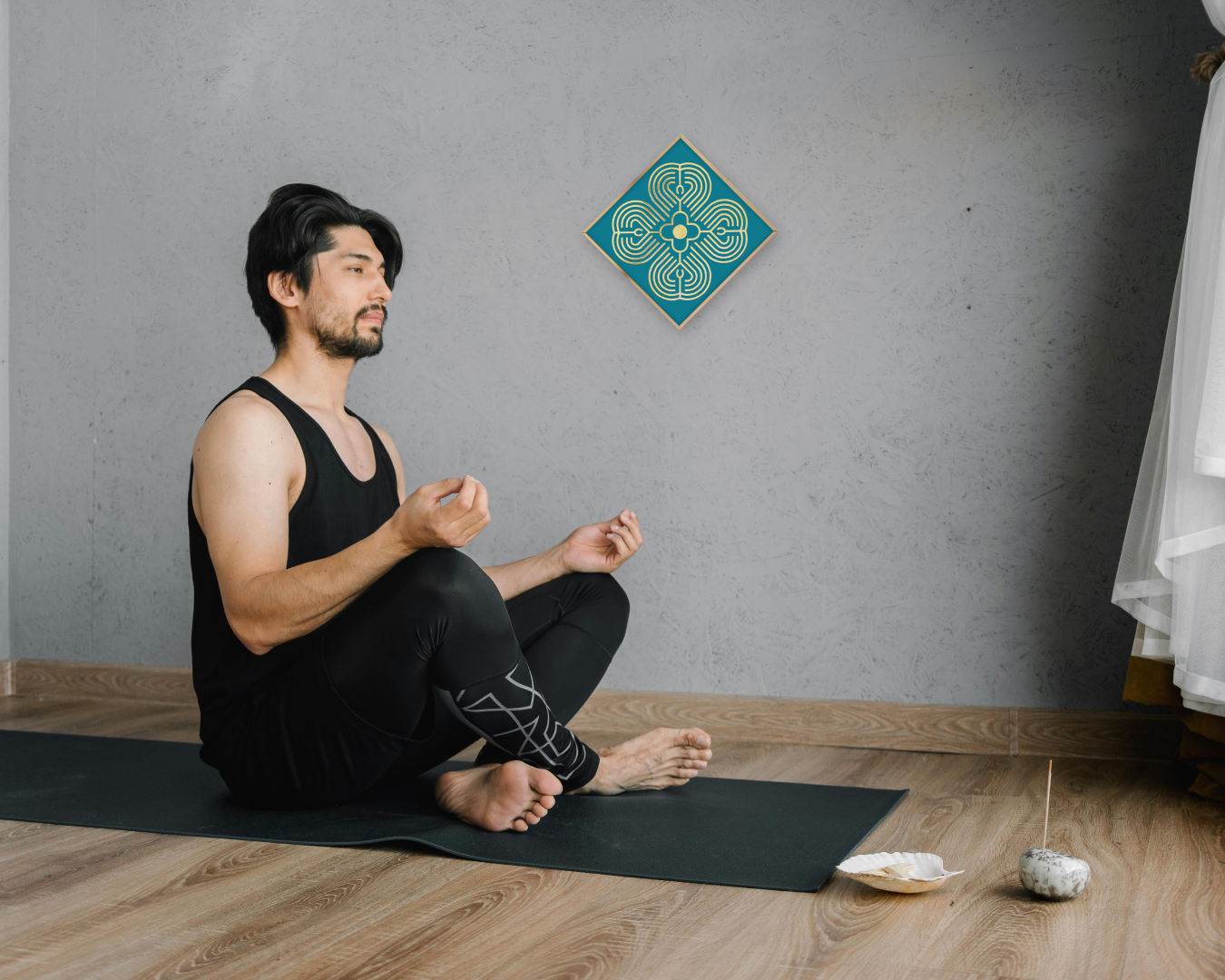 Путешествие к Себе: Духовный Рост и Роль Атмы